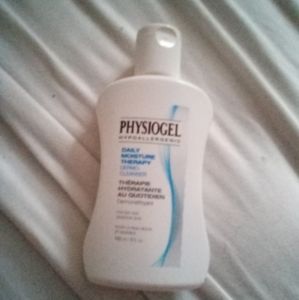 Physiogel Hypoallergenic Dermo Cleanser